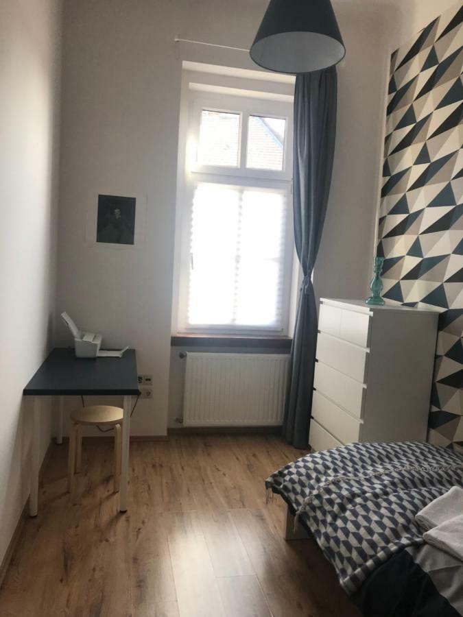 French Touch Apartment With Free Parking Budapest Bagian luar foto