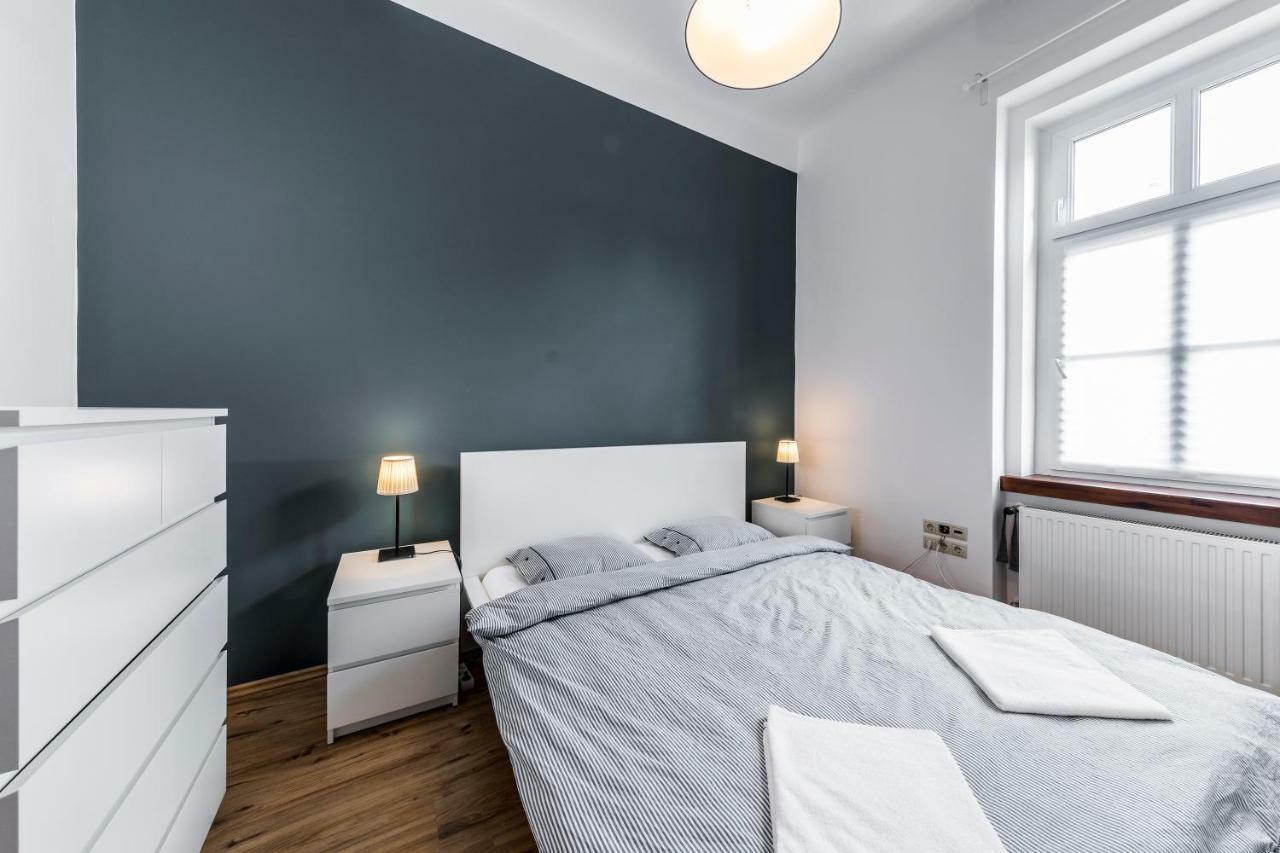French Touch Apartment With Free Parking Budapest Bagian luar foto